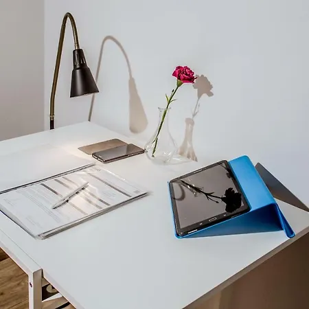 Apartment Flat *